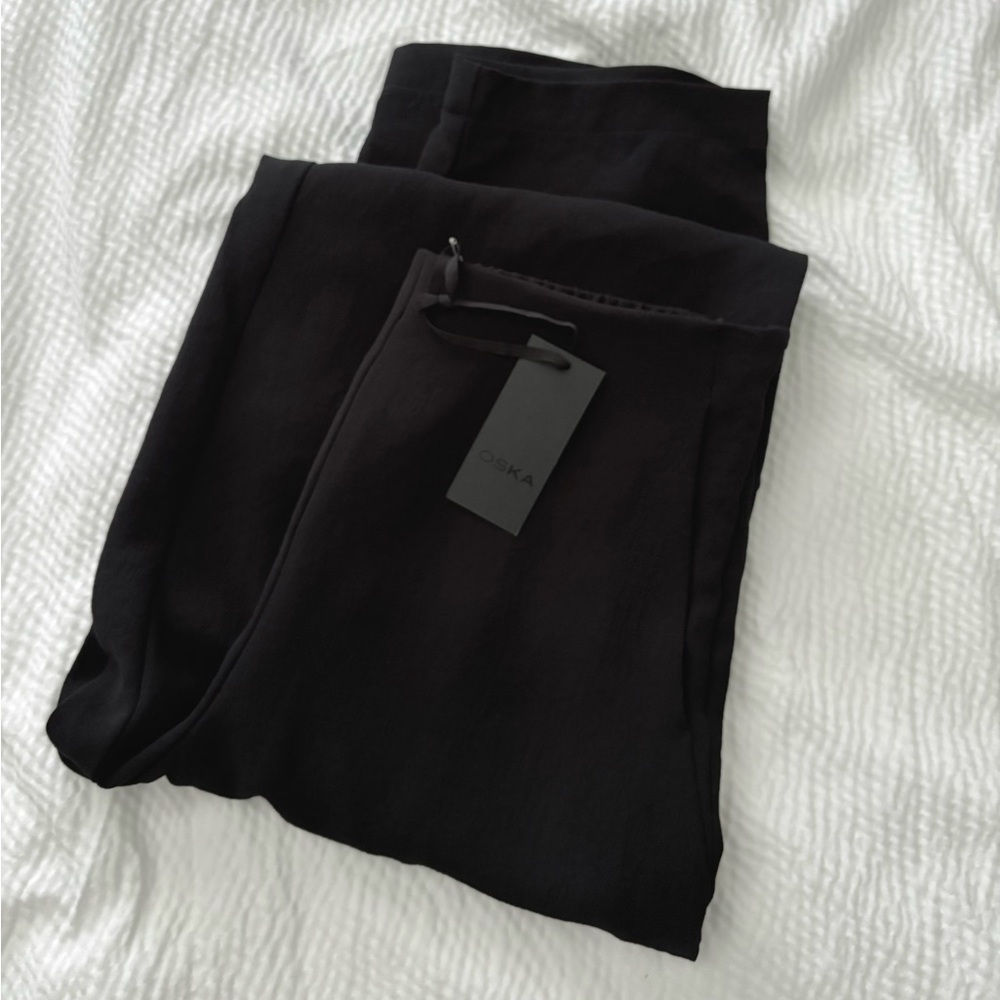 OSKA High Rise Relaxed Tapered Leg Stretch Trousers